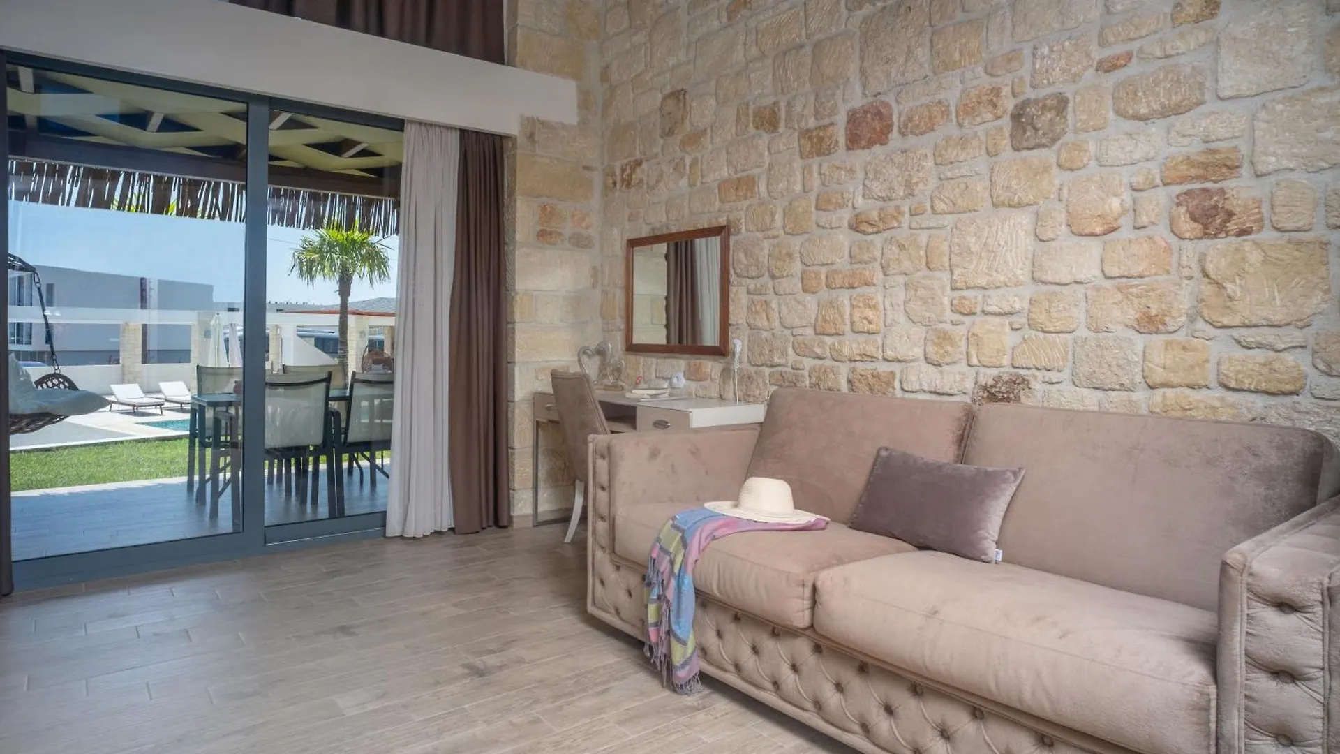 Chalet Villa Palma Kallithea